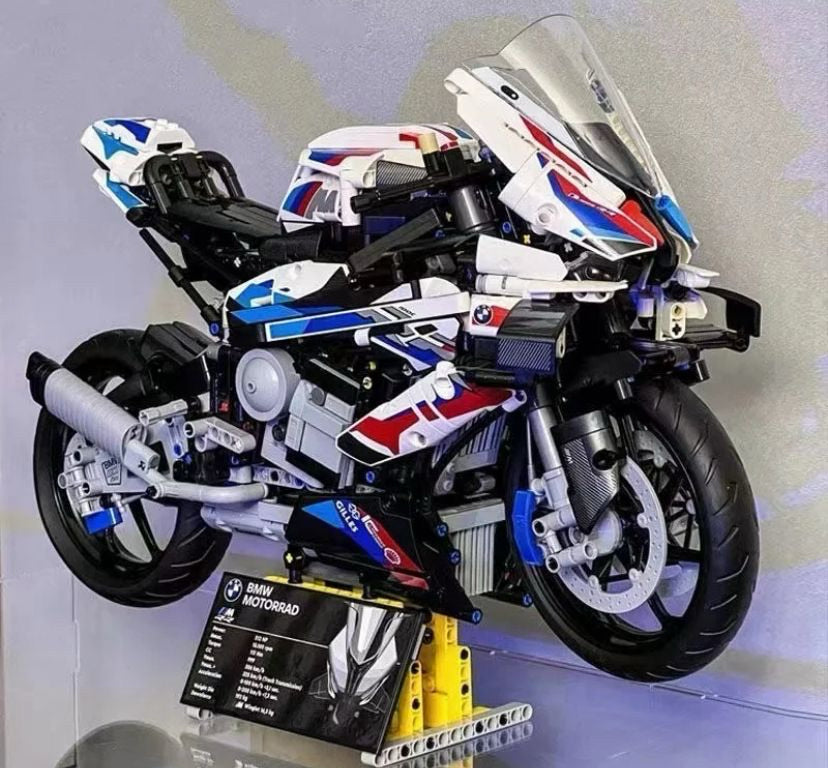 BMW M 1000 Motorcycle RR | 42130 | Technic | ل ي ج و